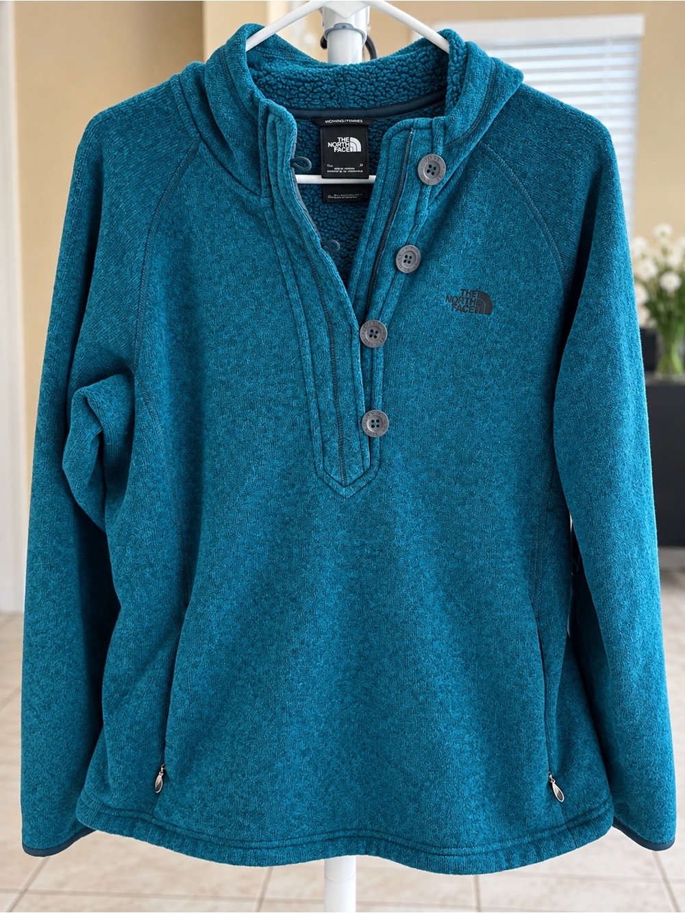The North Face Women’s Teal Zip-Neck Fleece Pullover